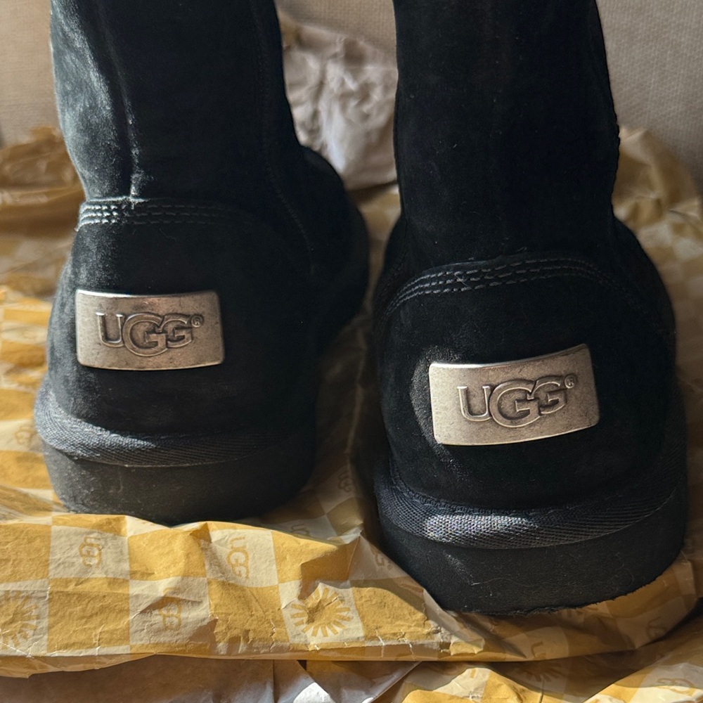UGG Australia Kenly Tall zipper Boots - Picture 7 of 7